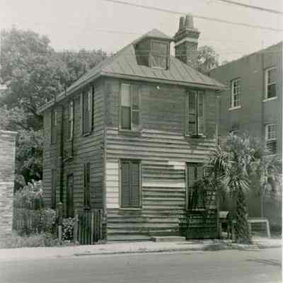 54 Queen Street (Thomas Elfe House)