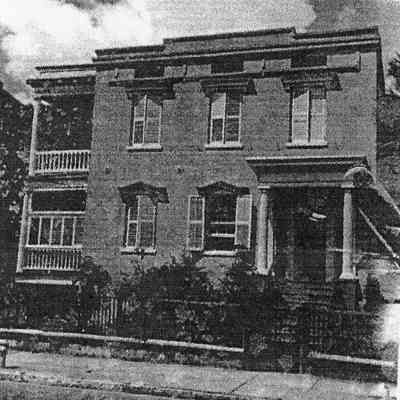 5 Pitt Street