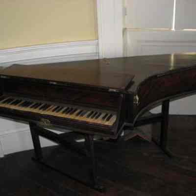 Spinet
