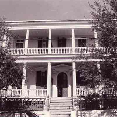 128 Wentworth Street (Henry Cobia House)