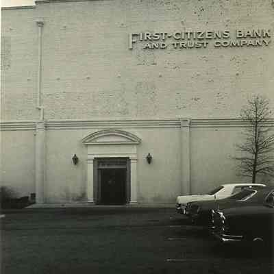 First Citizens Bank and Trust Company (182 Meeting Street)
