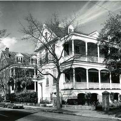 86 Ashley Avenue