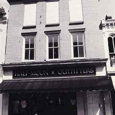 320 King Street (Samuel Pendergrass Building)