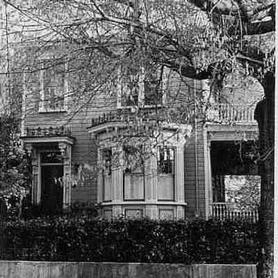 35 Charlotte Street (Schachte House)