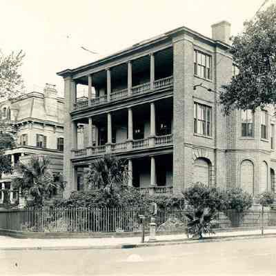 1 Meeting Street (George Robertson House)