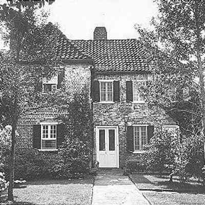 15 Tradd Street (Henry Saltus's Outbuilding)