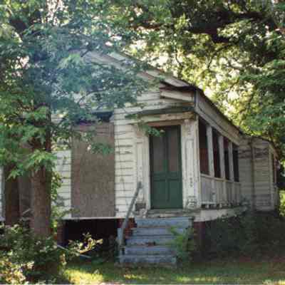Hampden Court Houses