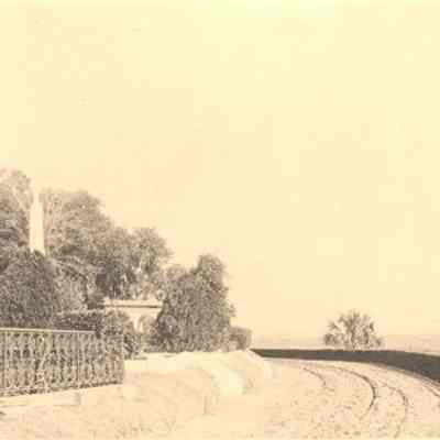 View in Magnolia Cemetery [Mausoleum Road]