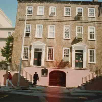 Blake Tenements (2-4 Courthouse Square)