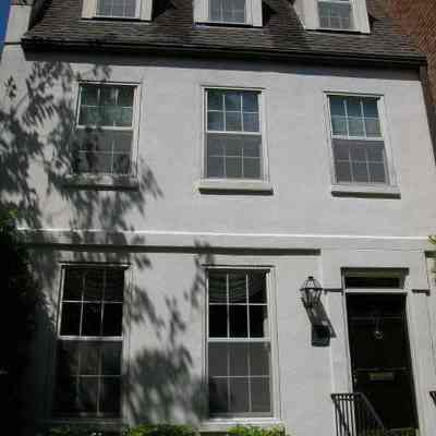 19 Wraggborough Lane