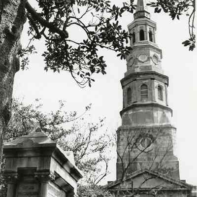 St. Philip's Church [146 Church Street] and Tomb of John C. Cahoun