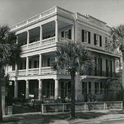 Edmonston-Alston House (21 East Battery)