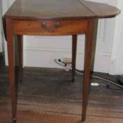Pembroke Table
