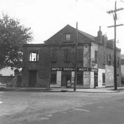 19 Elizabeth Street (Henry Bulwinkle Grocery)