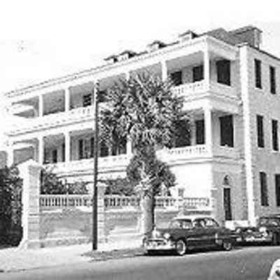 51 East Bay Street (Caspar Christian Schutt House)