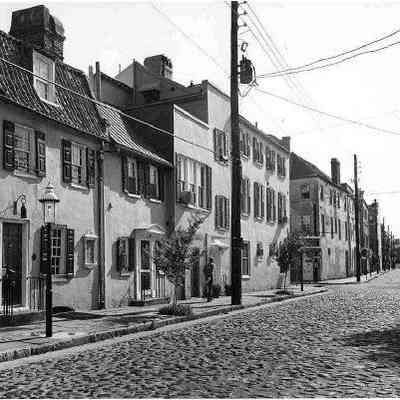Chalmers Street (Beresford Alley)