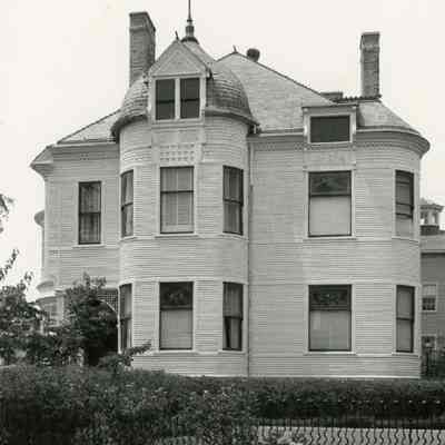 Wilson-Sottile House [11 College Way]