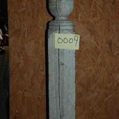 Newel Post