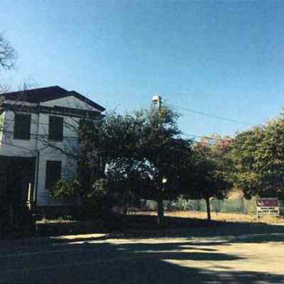 645 East Bay Street