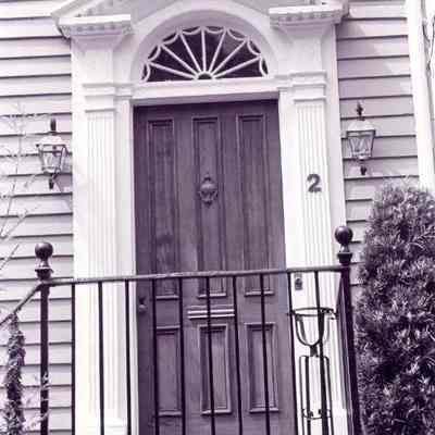 Door, Fenwick Giles House (2 Gibbes Street)