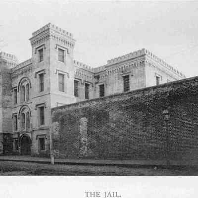 Old City Jail (21 Magazine Street)