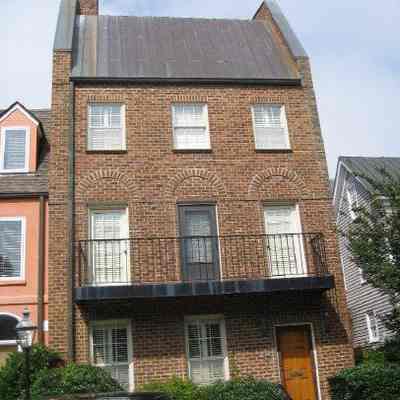 27 Wraggborough Lane