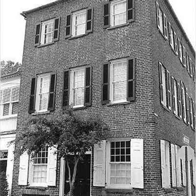 77 Church Street (Louis Danjou House)