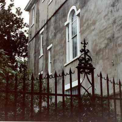 10 Legare Street
