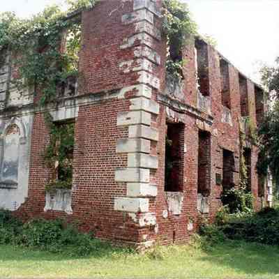 Brick House Plantation Ruins