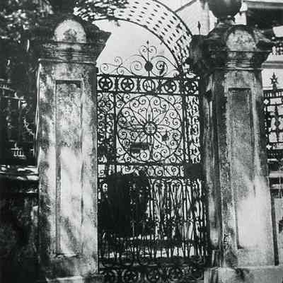 14 Green Street (Knox-Lesesne House)