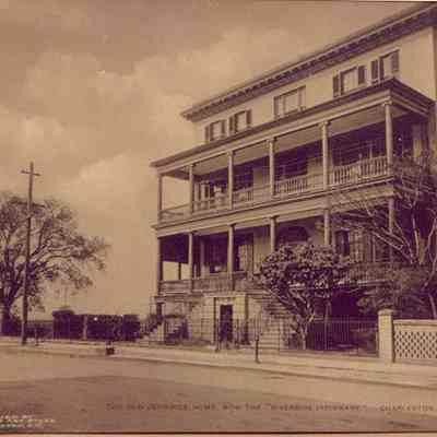 286 Calhoun Street (Jonathan Lucas House)