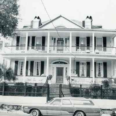 10 Judith Street (John Robinson House)