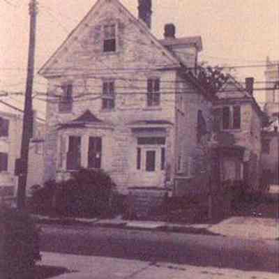 108 Queen Street