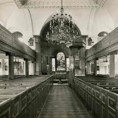 Interior of St. Michael's Church [80 Meeting Street]