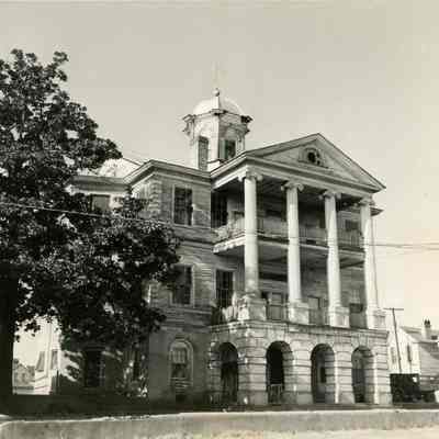 635 East Bay Street (Faber House a/k/a Ward House)