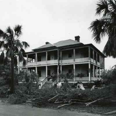 1760 I'on Avenue After Hurricane Hugo