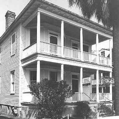 61 President Street [now at 216 Wentworth Street]