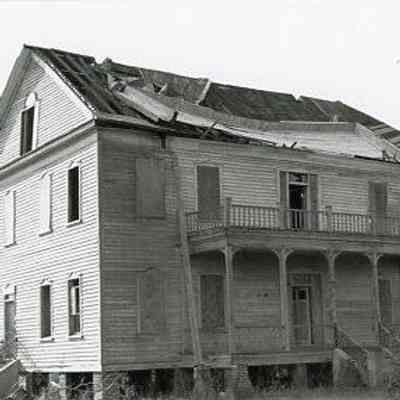 Hurricane Hugo Damage to Buildings in Berkeley, Dorchester, Georgetown, Sumter, and Kershaw Counties