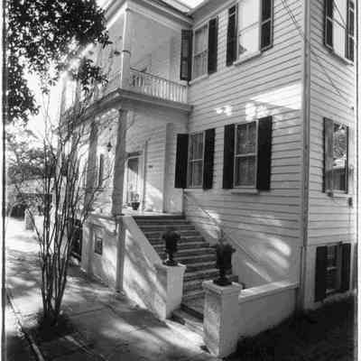 104 Bull Street (Bennett-Prioleau House)