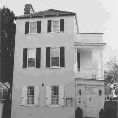 49 South Battery (Col. James English House)