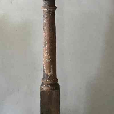 Newel Post