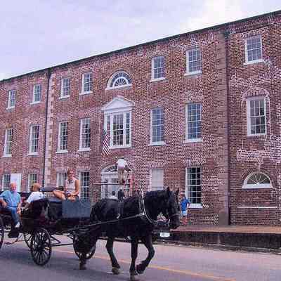 Missroon House (40 East Bay Street)