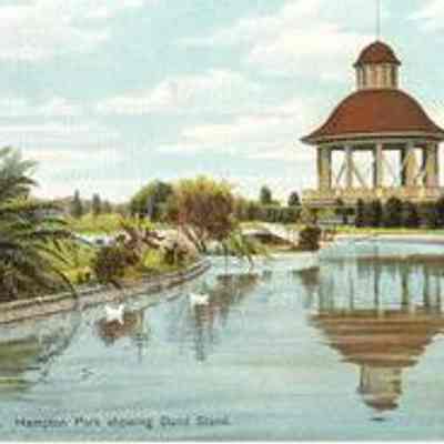 Hampton Park showing Bandstand
