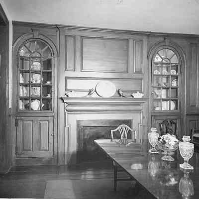 Dining Room - 43 East Bay Street (George Sommers House)
