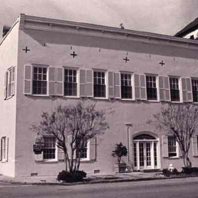 79-81 East Bay Street (Lindsay-Bulwinkle Property)