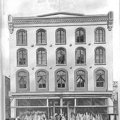 Kerrison Dry Goods Building (260 King Street)