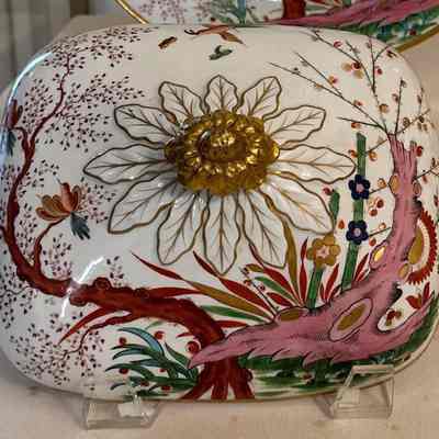 Porcelain lid flight, Barr & Barr