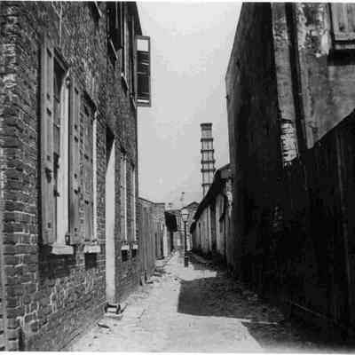 Longitude Lane