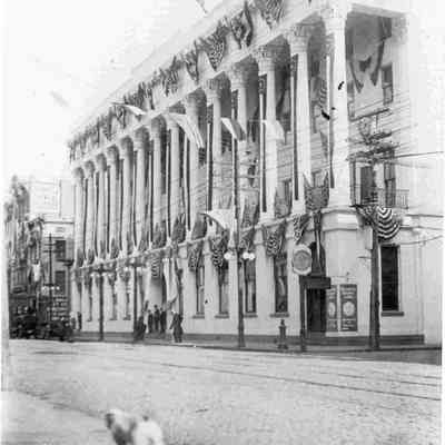Charleston Hotel