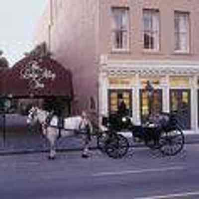 195 East Bay Street (Lodge Alley Inn)